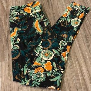 🆕LuLaRoe Leggings OS